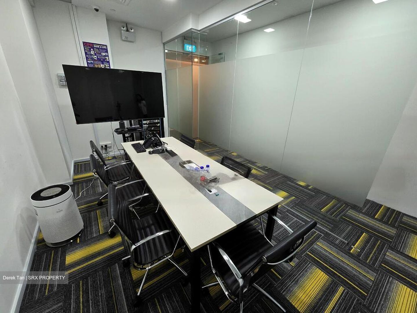 PLUS (D1), Office #473567421